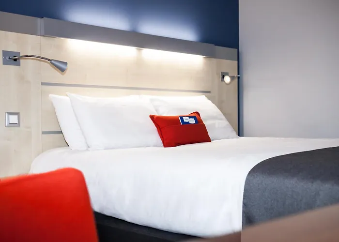 Holiday Inn Express Toulouse Airport By Ihg
